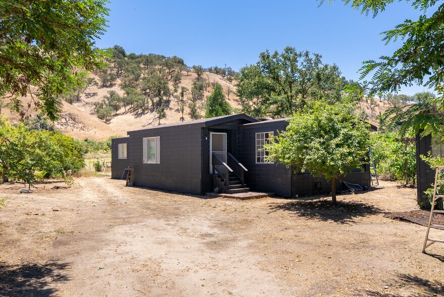 More Photos Of 5750 El Pharo Dr, Paso Robles Land For Sale