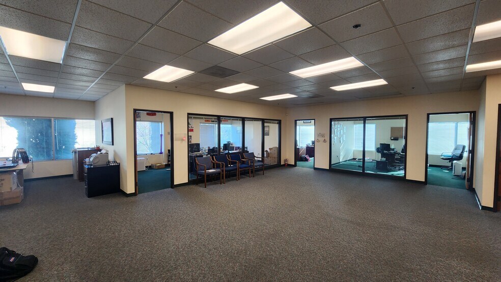 More Photos Of 850 Lindberg Ln, Petaluma Office For Lease