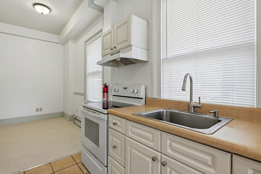 More Photos Of 203 Grand St, Newburgh Apartments For Sale
