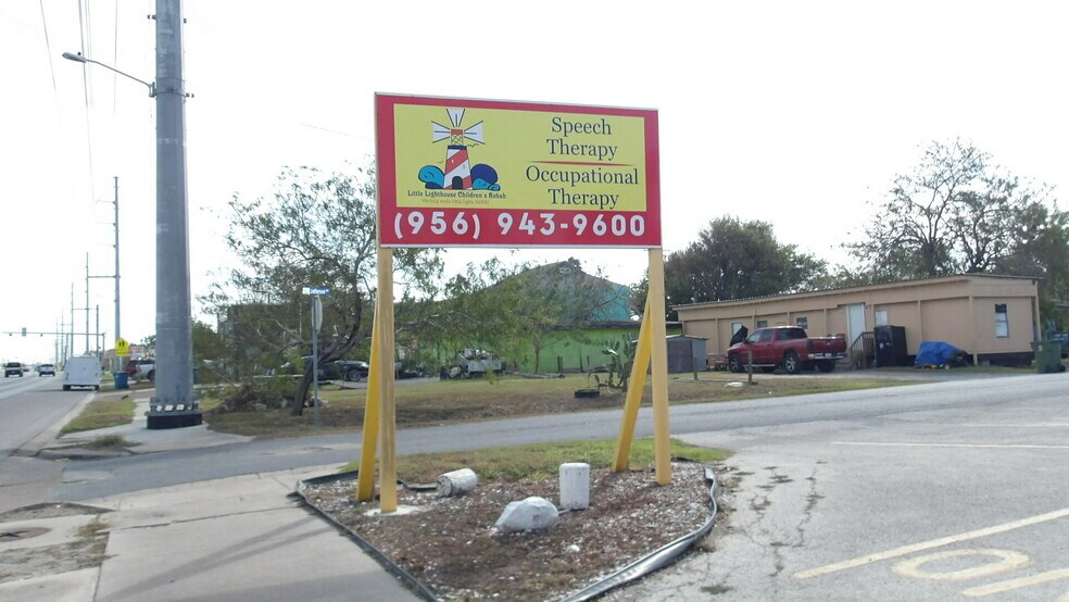 More Photos Of 505 Texas 100, Port Isabel Freestanding For Lease