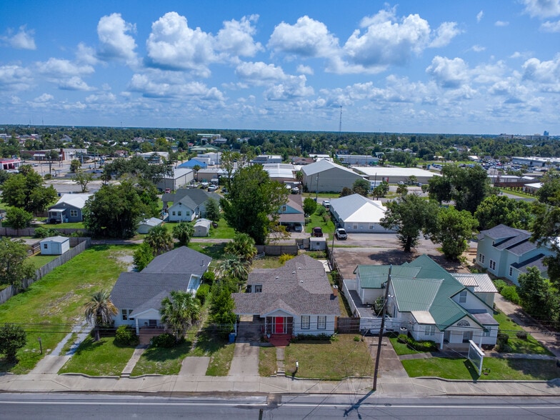 More Photos Of 1030 Jenks Ave, Panama City General Retail For Sale