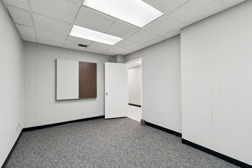More Photos Of 715 McDuff Ave, Jacksonville Storefront Retail Residential For Sale
