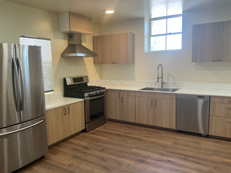 More Photos Of 1104 Ralston St, Reno Multifamily For Sale