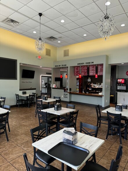 More Photos Of 912 S Batesville Rd, Greer Restaurant For Lease