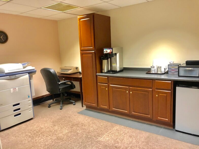 More Photos Of 3570 E 12th Ave, Denver Office For Lease