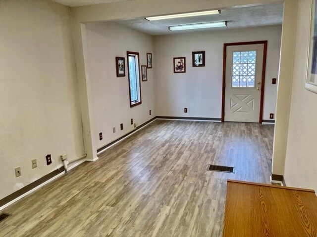 More Photos Of 2918 Plymouth Ave, Rocky River Office For Sale