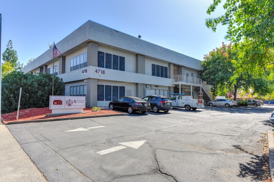 More Photos Of 4718-4740 Engle Rd, Carmichael Loft Creative Space For Lease