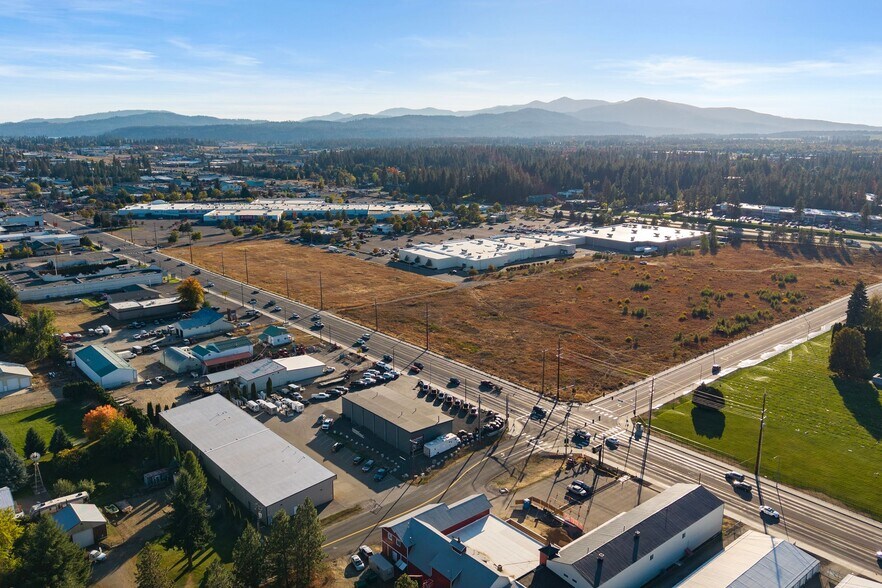 More Photos Of 80 E Wilbur Ave, Coeur d'Alene Service For Lease