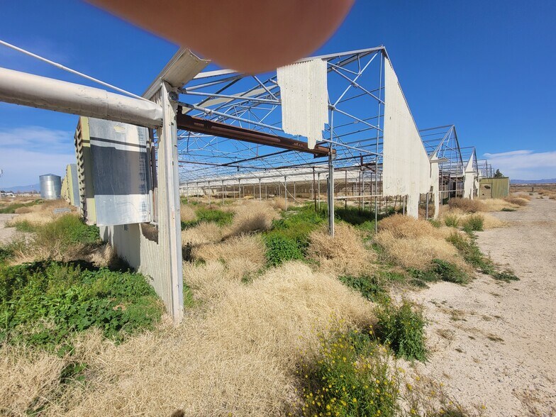 More Photos Of 3171 Tillman St, Pahrump Industrial For Sale