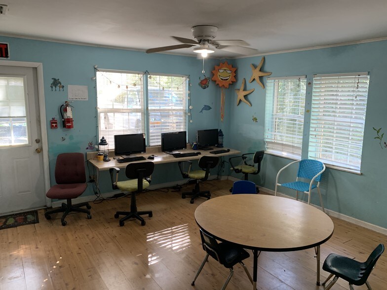 More Photos Of 1906 Talpeco Rd, Tallahassee Daycare Center For Sale