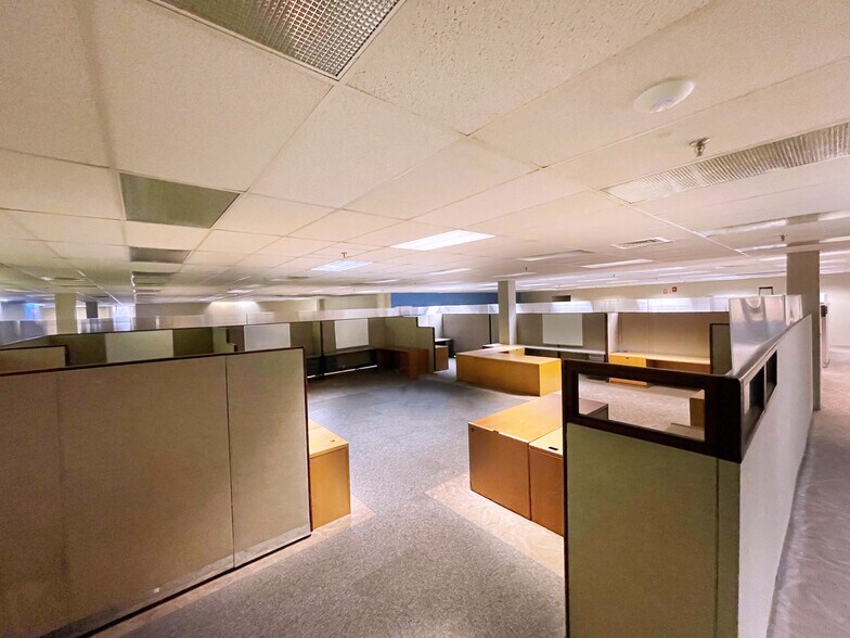 More Photos Of 55 Merritt Blvd, Trumbull Office For Lease