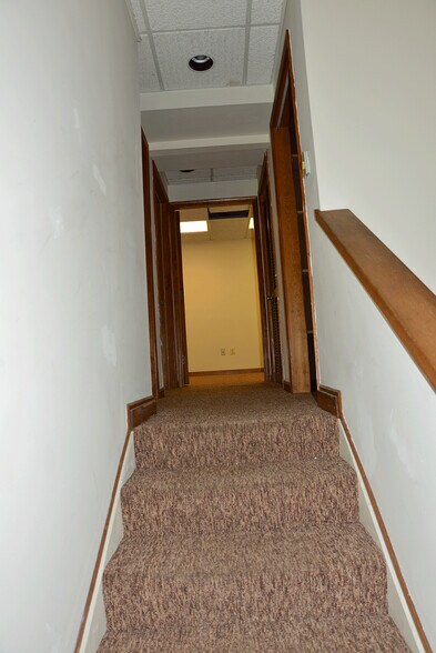 More Photos Of 9107 Industry Dr, Manassas Park Warehouse For Lease