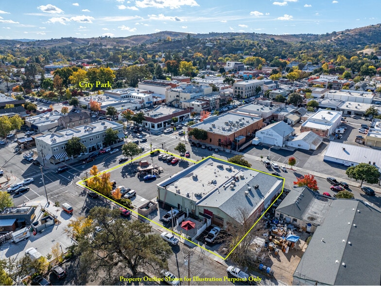 More Photos Of 1306 Pine St, Paso Robles Storefront For Sale