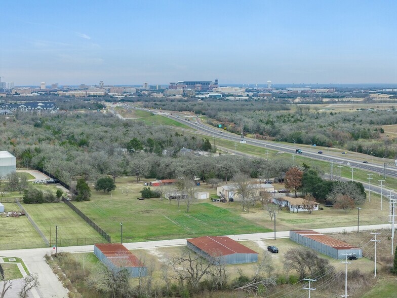 More Photos Of 4842 Raymond Stotzer Pky, College Station Land For Sale