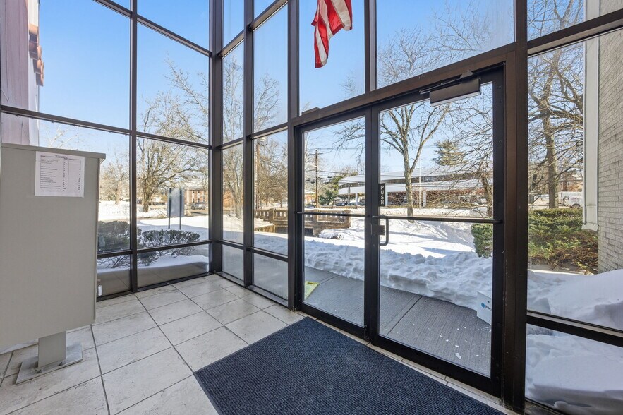 More Photos Of 299 Forest Ave, Paramus Office For Sale