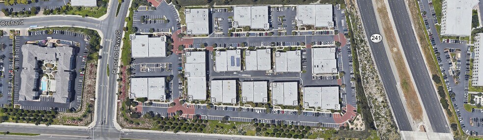 More Photos Of 2 Rancho Cir, Lake Forest Warehouse For Lease