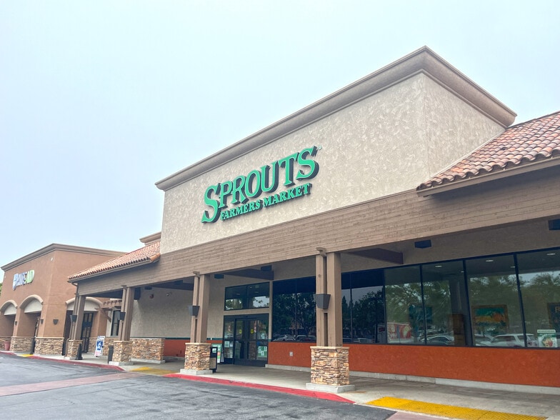 More Photos Of 2400-2640 Las Posas Rd, Camarillo Unknown For Lease