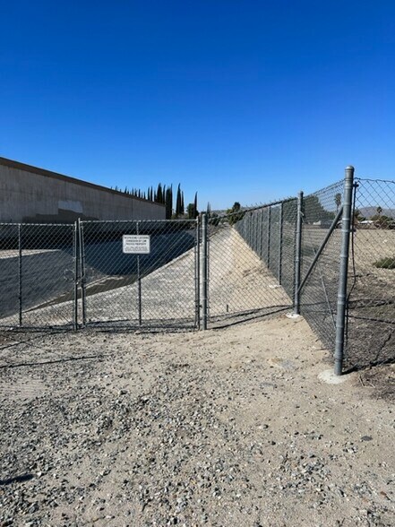 More Photos Of 1060 State St, San Jacinto Land For Sale