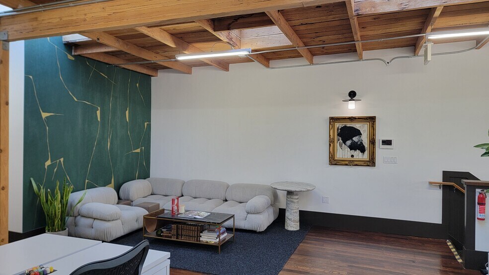 More Photos Of 457 10th St, San Francisco Loft Creative Space For Lease