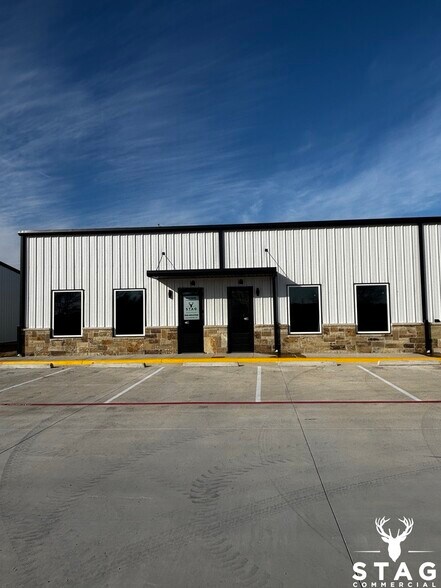 More Photos Of 11180 FM 156, Northlake Storefront Retail Office For Lease