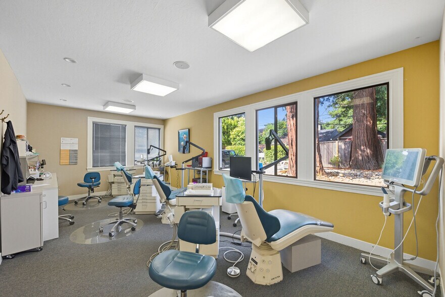 More Photos Of 1021 S El Camino Real, San Mateo Office For Sale