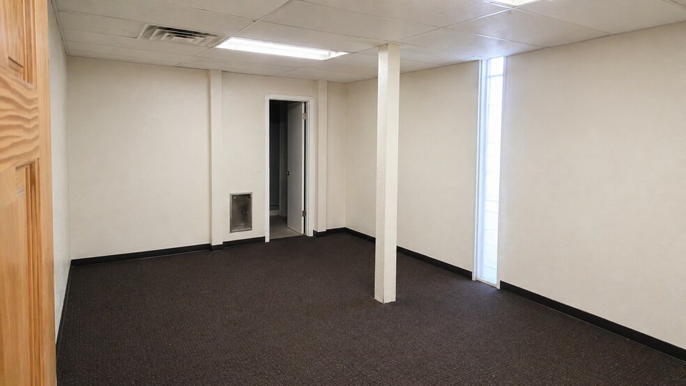 More Photos Of 2791-2795 Industrial Ln, Broomfield Warehouse For Lease