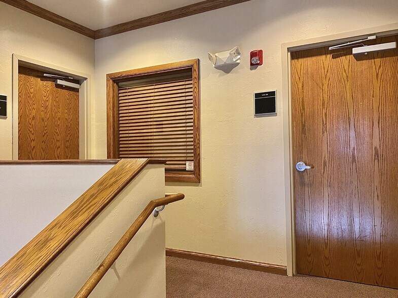 More Photos Of 755 W Covell Rd, Edmond Medical For Lease
