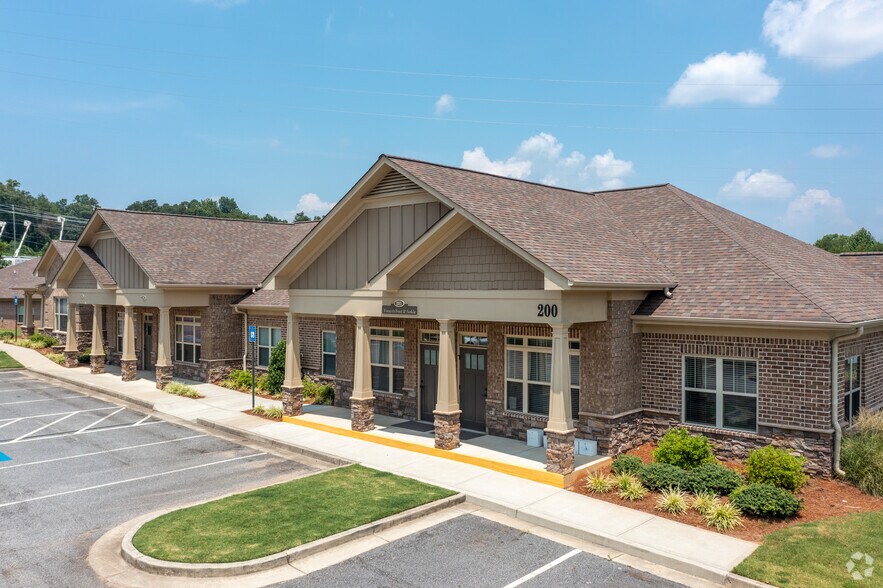 Primary Photo Of 102 Mary Alice Park Rd, Cumming Office For Lease