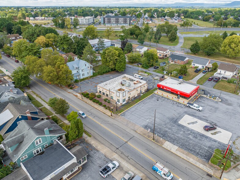 More Photos Of 670 N Hanover St, Carlisle General Retail For Sale