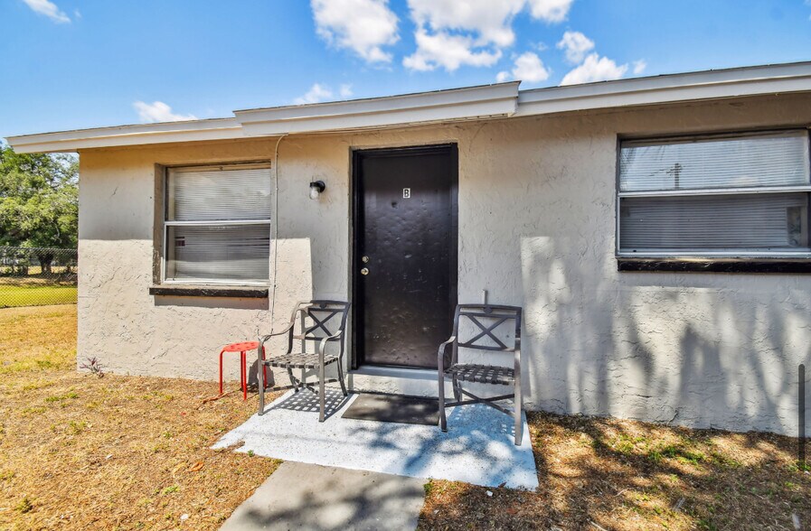 More Photos Of 4507-4517 E Giddens Ave, Tampa Multifamily For Sale