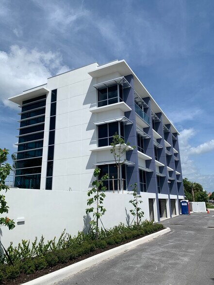 More Photos Of 777 US Highway 1 N, Tequesta Office For Lease