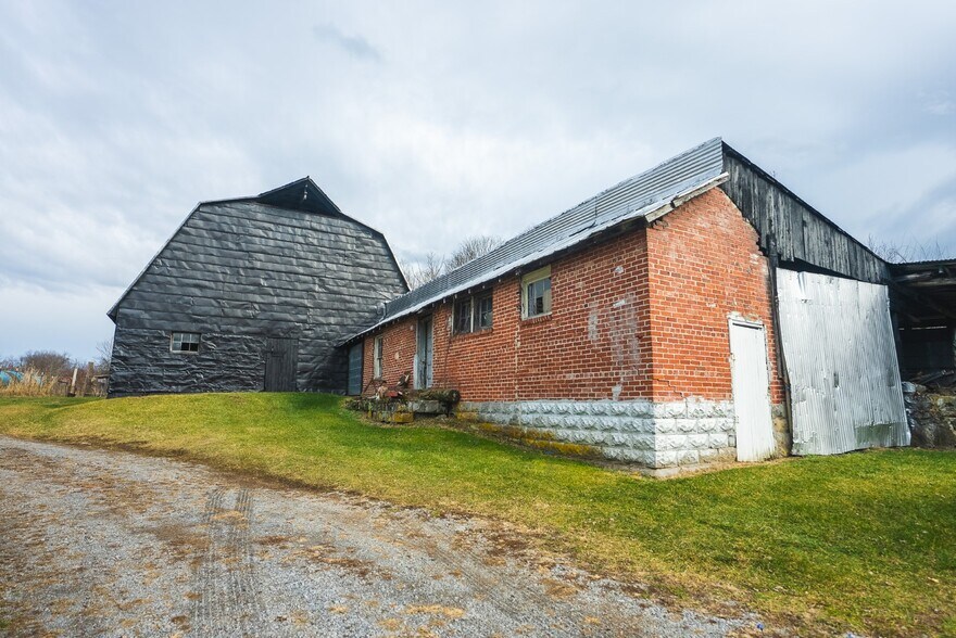 More Photos Of 230 Barn Ave, North Tazewell Land For Sale