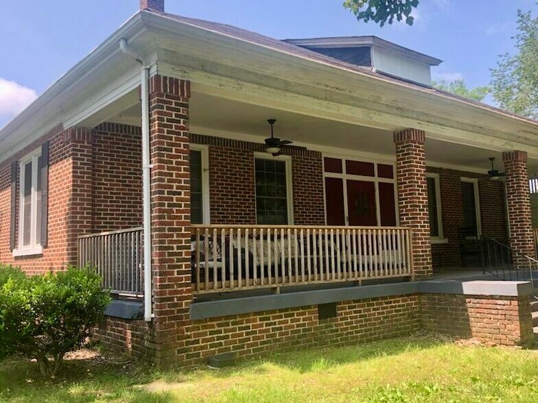 More Photos Of 2065 Chub Lake Rd, Roxboro Assisted Living For Sale