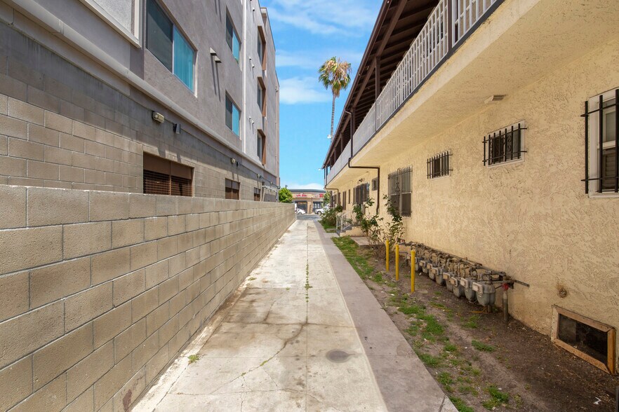 More Photos Of 6519 Crenshaw Blvd, Los Angeles Apartments For Sale