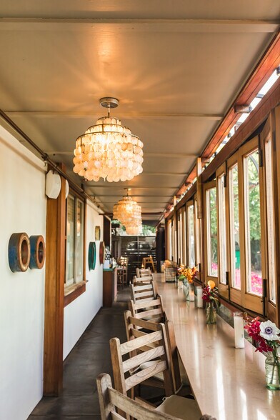 More Photos Of 93 Hana Hwy, Paia Hotel For Lease