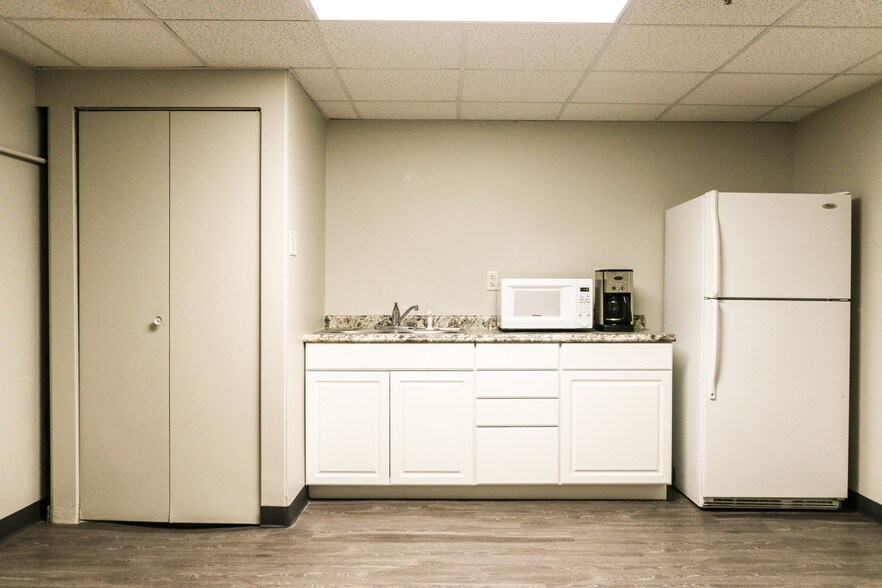 More Photos Of 815 O St, Lincoln Storefront Retail Office For Lease