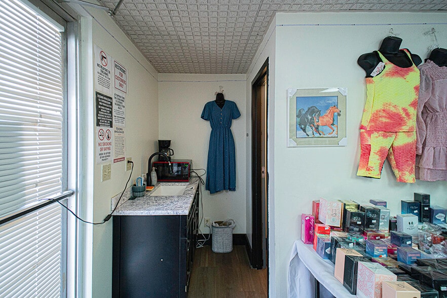 More Photos Of 1312 13th St, Wichita Falls Office For Sale