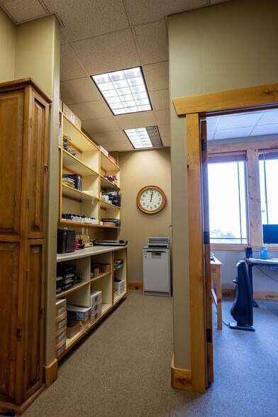 More Photos Of 4252 Highland Dr, Salt Lake City Medical For Sale