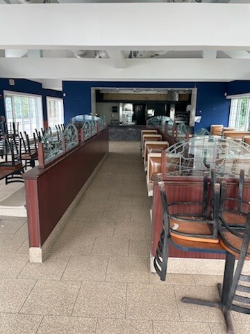 More Photos Of 115 W Broadway, Port Jefferson Fast Food For Sale