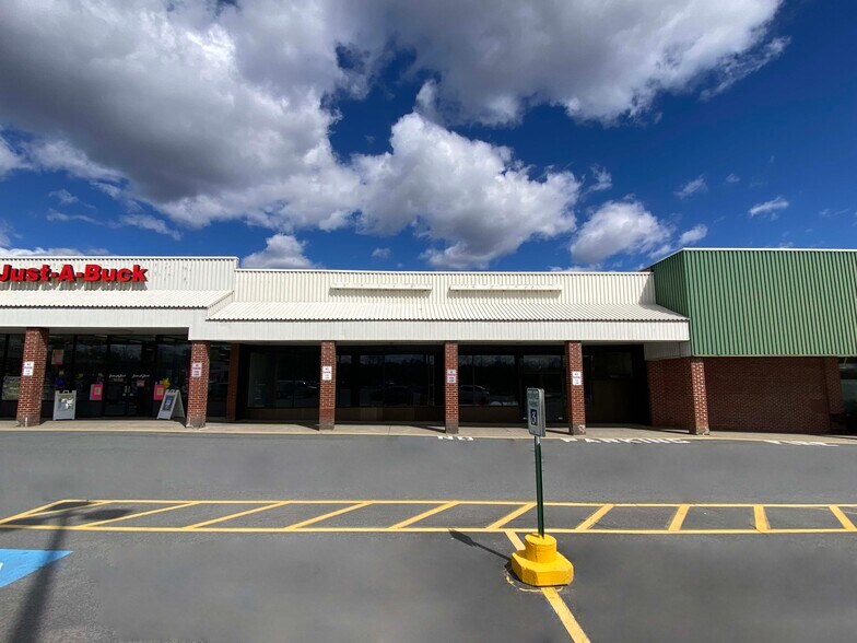 More Photos Of 711-756 Upper Glen St, Queensbury Unknown For Lease