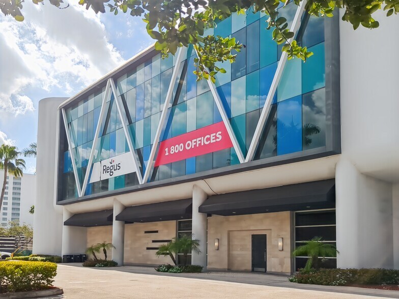 More Photos Of 2598 E Sunrise Blvd, Fort Lauderdale Coworking Space