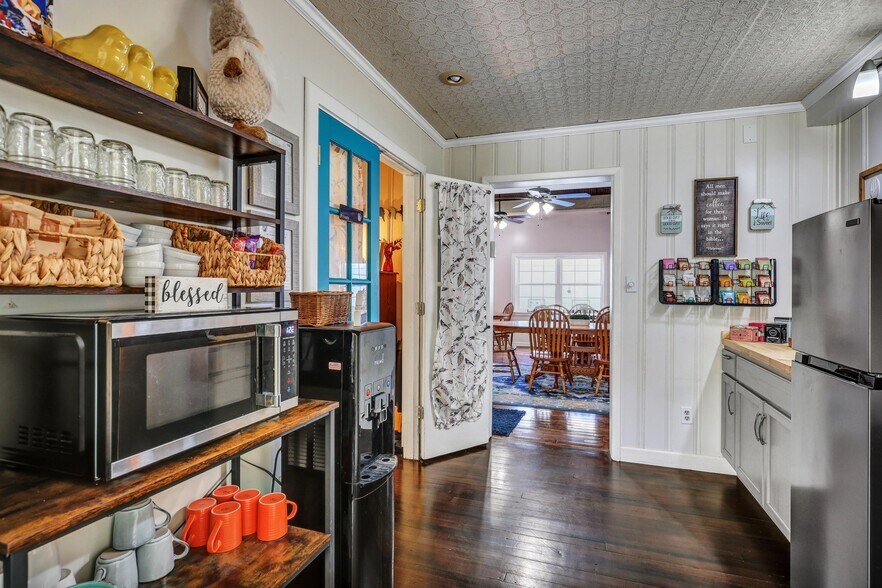 More Photos Of 24 Van Horne Ave, Tybee Island Hospitality For Sale