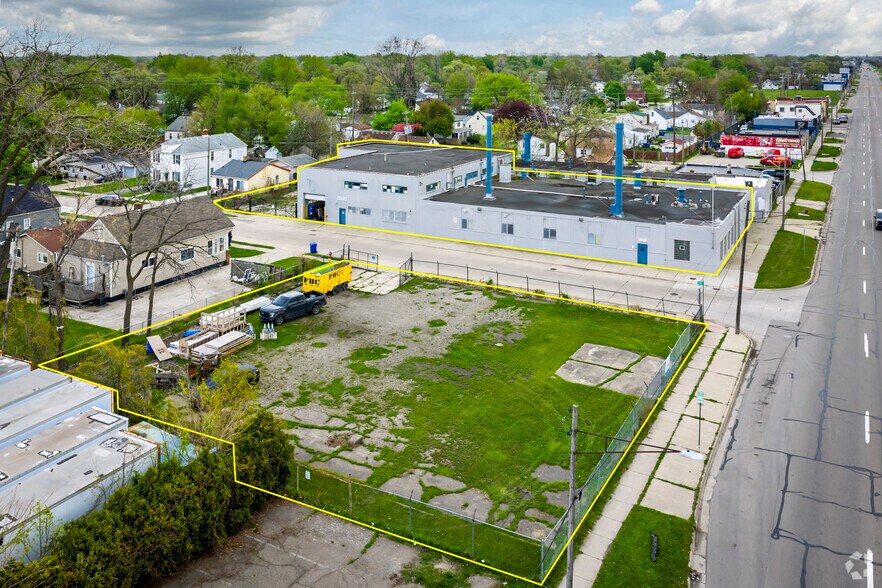 More Photos Of 12357 E Eight Mile Rd, Warren Industrial For Sale