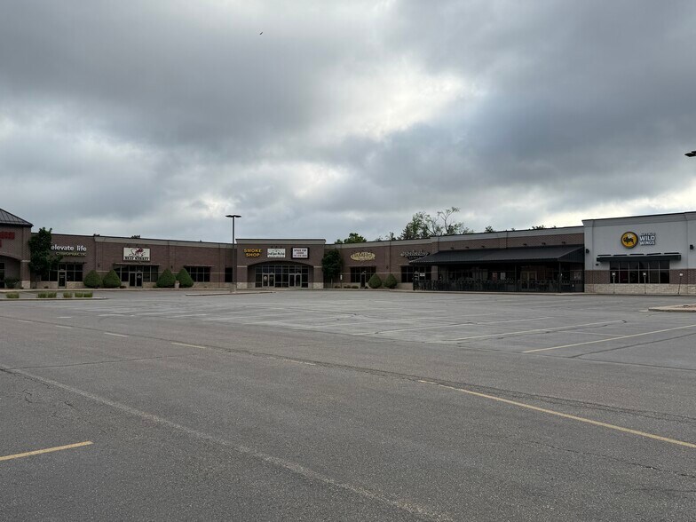 More Photos Of 5370 US Highway 10 E, Stevens Point Storefront Retail Office For Lease