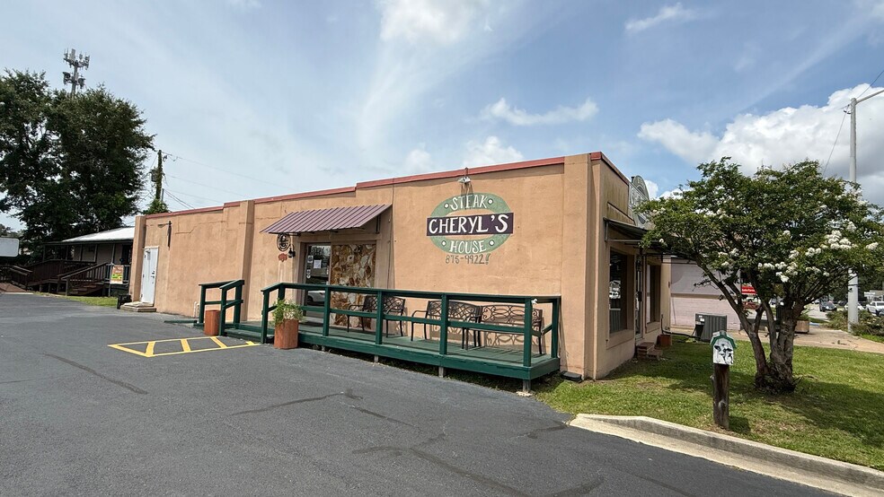 More Photos Of 1310 Bienville Blvd, Ocean Springs Office For Lease