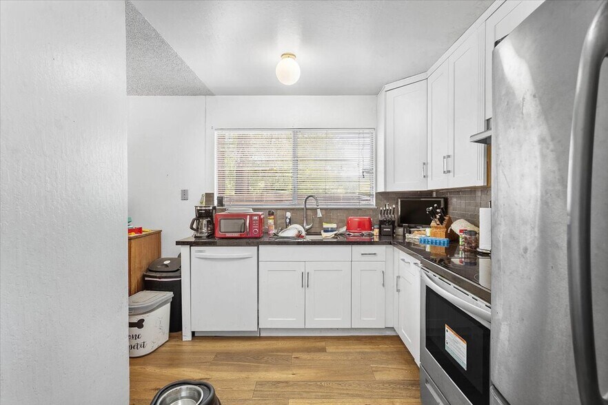 More Photos Of 2275 Whitman Rd, Concord Apartments For Sale