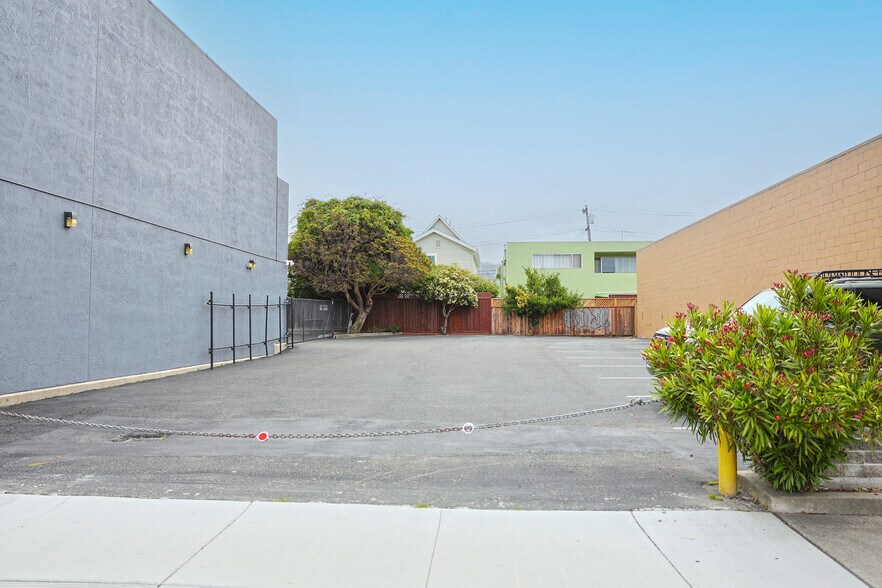 More Photos Of 979 San Pablo Ave, Albany Storefront Retail Office For Lease