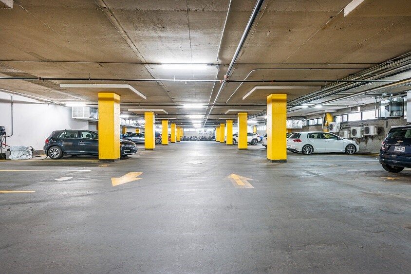 More Photos Of 9319-9323 Av De L'esplanade, Montréal Apartments For Sale