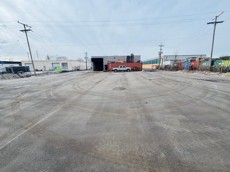 More Photos Of 12700 Inkster Rd, Redford Township Manufacturing For Sale