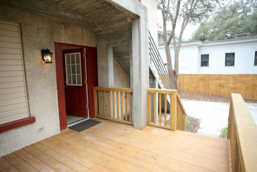More Photos Of 78 Riberia St, Saint Augustine Specialty For Sale